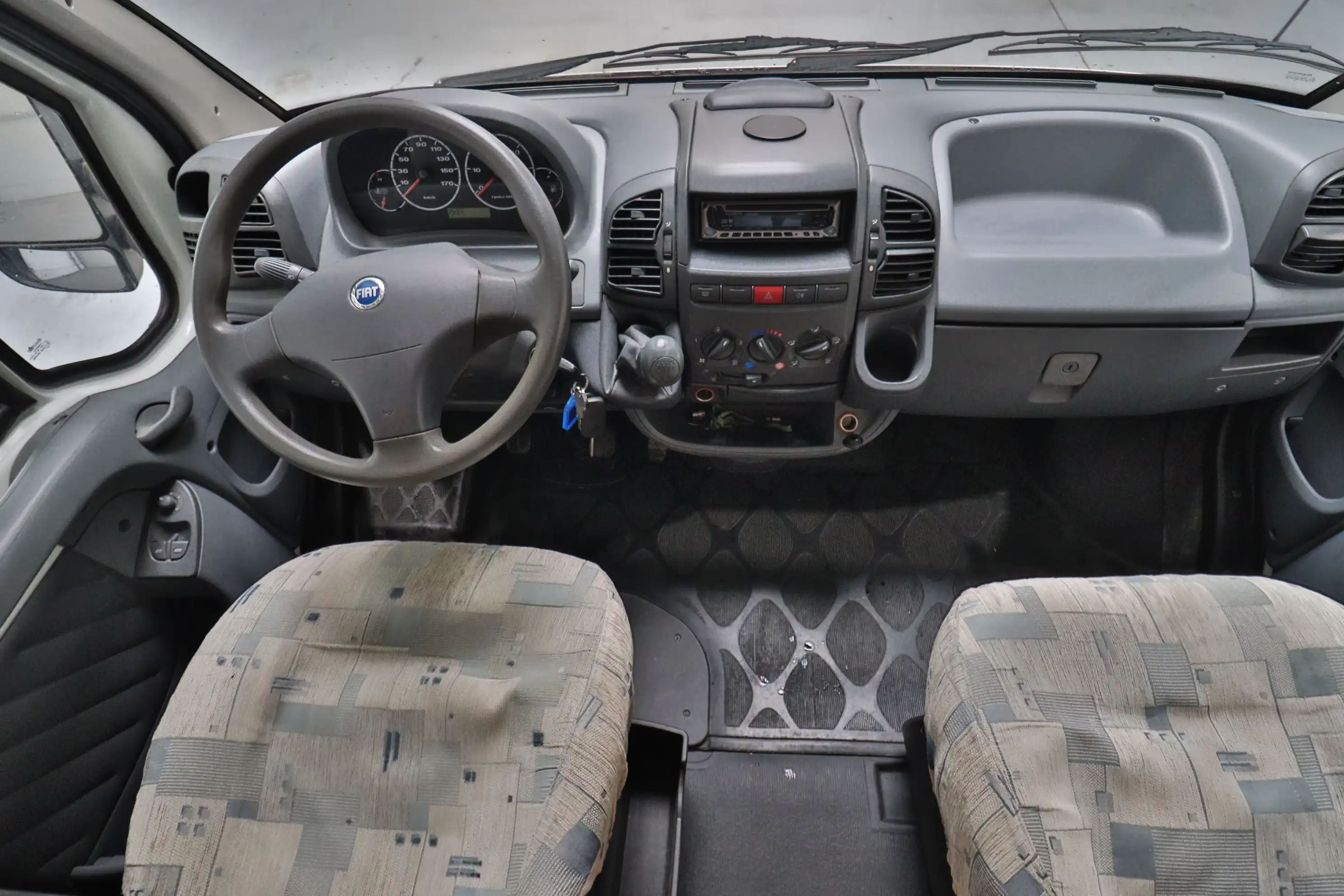 ADRIA Adratik Coral 590 DS